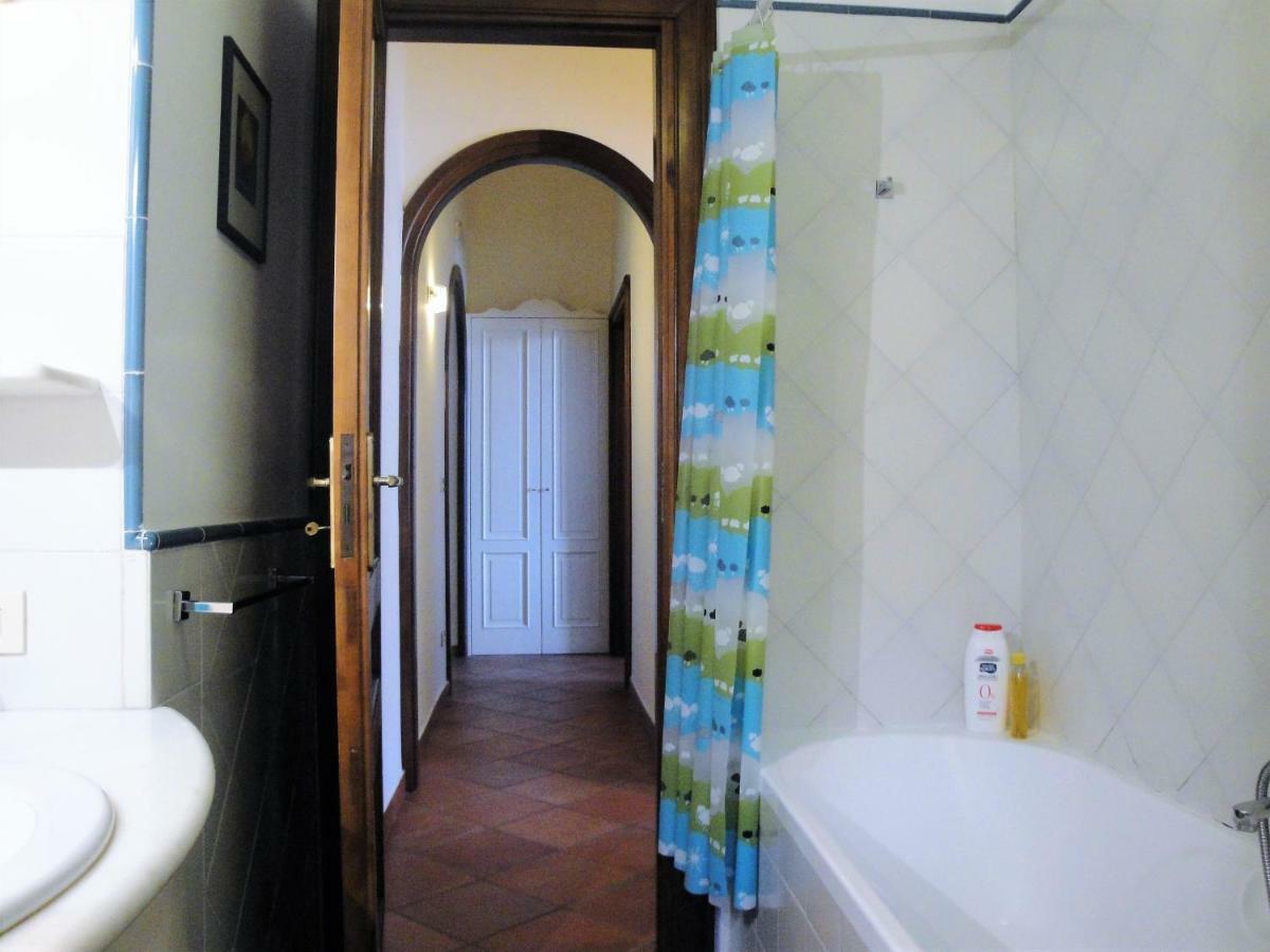 נאפולי Umberto I Holiday House מראה חיצוני תמונה