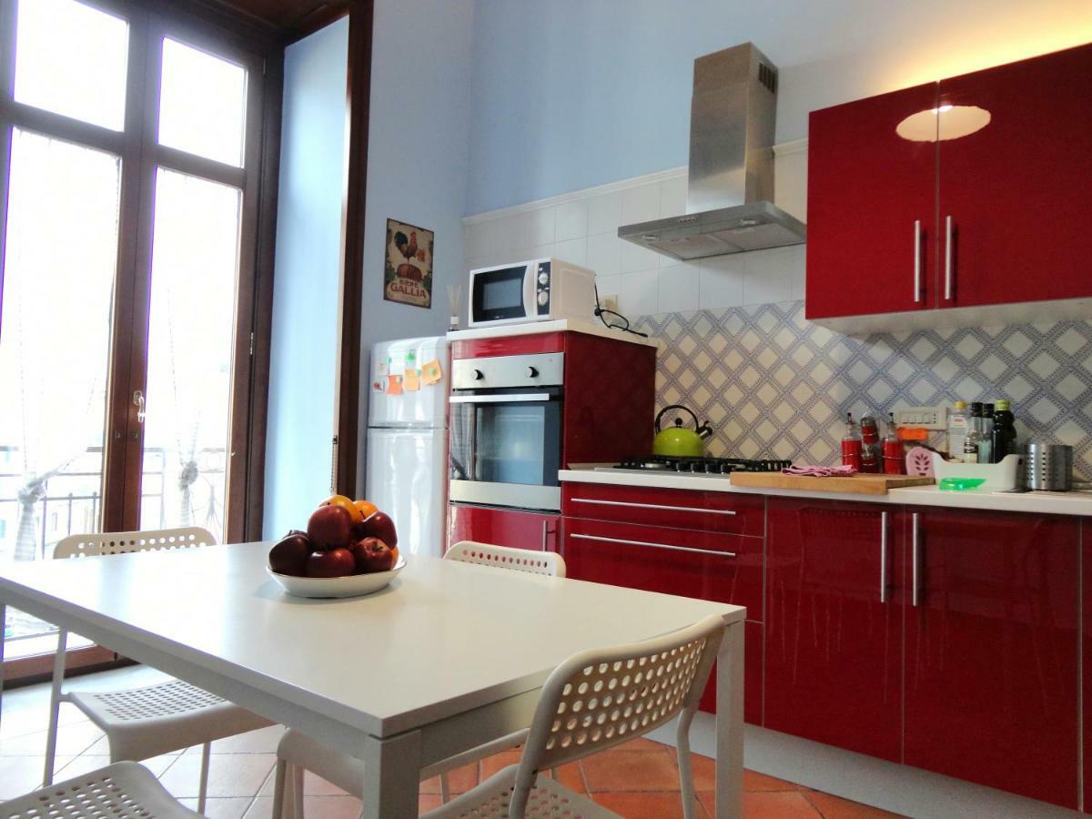 נאפולי Umberto I Holiday House מראה חיצוני תמונה
